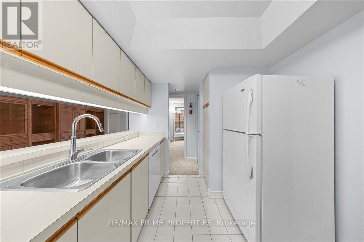 #105 205 SOMERSET STREET W - Image 17