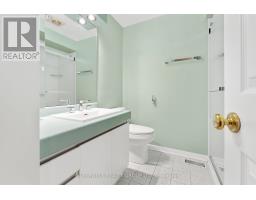 42 Charkay Street, Ottawa, ON K2E5N4 Photo 12