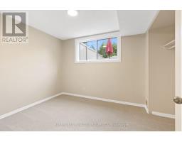 42 Charkay Street, Ottawa, ON K2E5N4 Photo 14