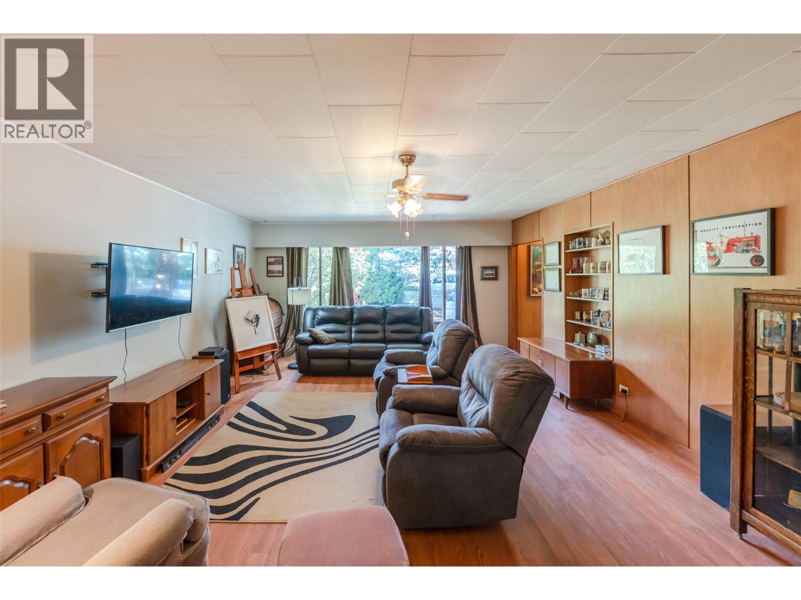 5401 Highway 97 - 11
