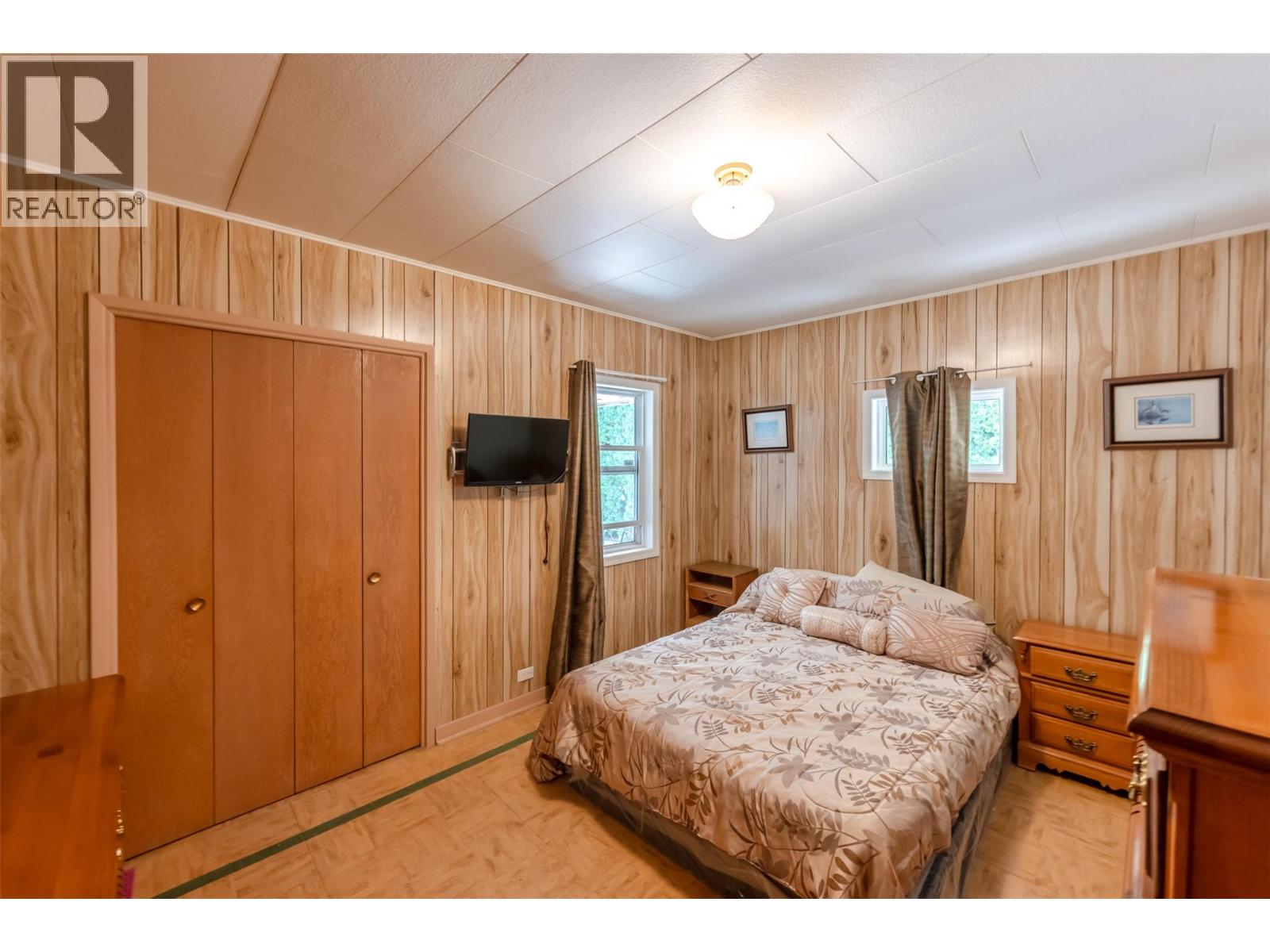 5401 Highway 97 - 24