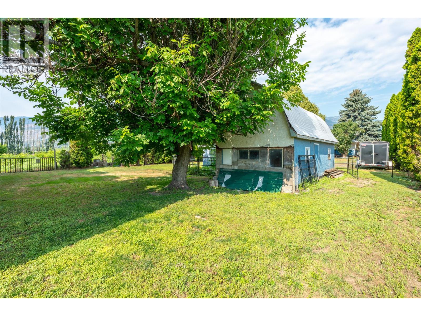 5401 Highway 97 - 42