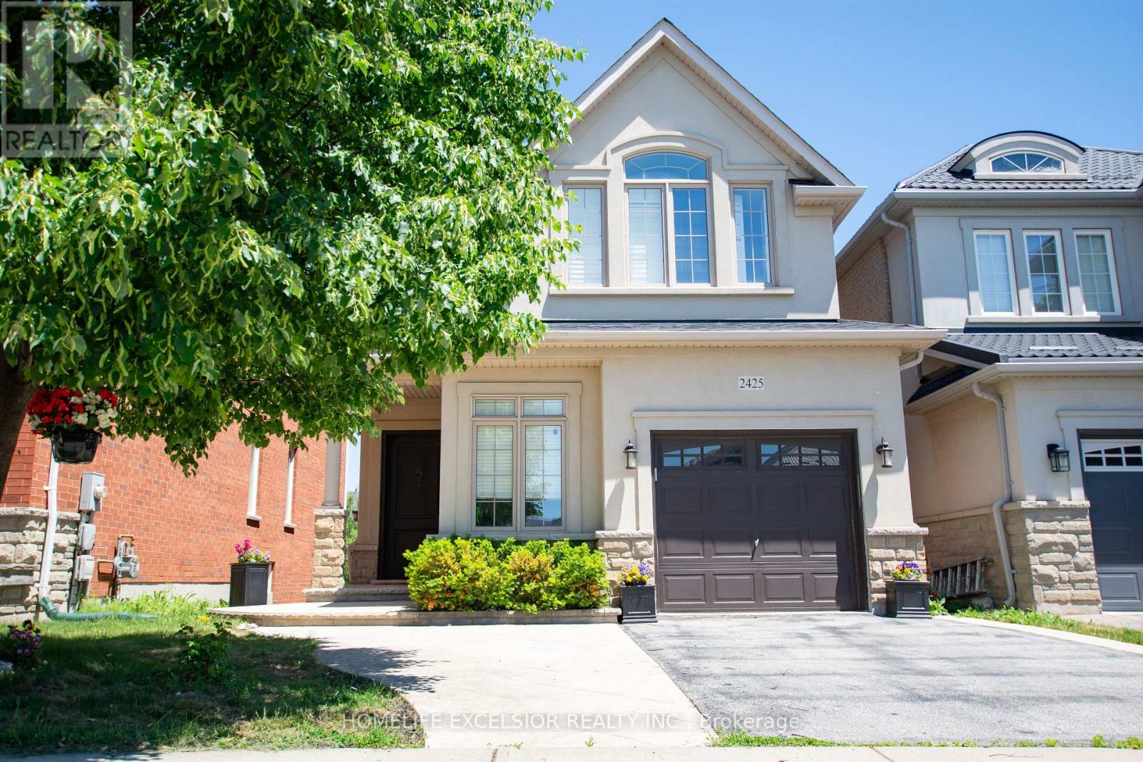 Photo of 2425 QUETICO Crescent
