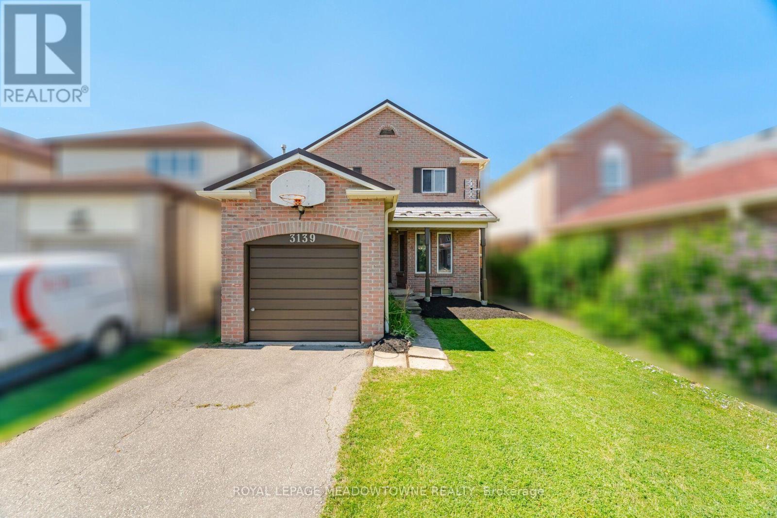 3139 CAMBOURNE CRESCENT - 1