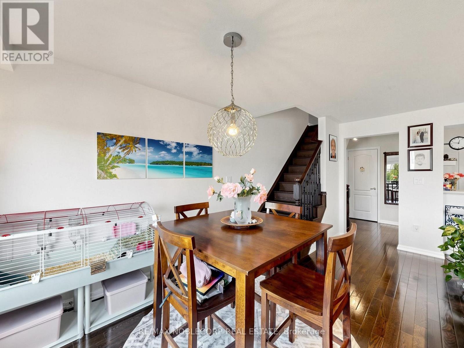 8 DEANCREST ROAD - 14