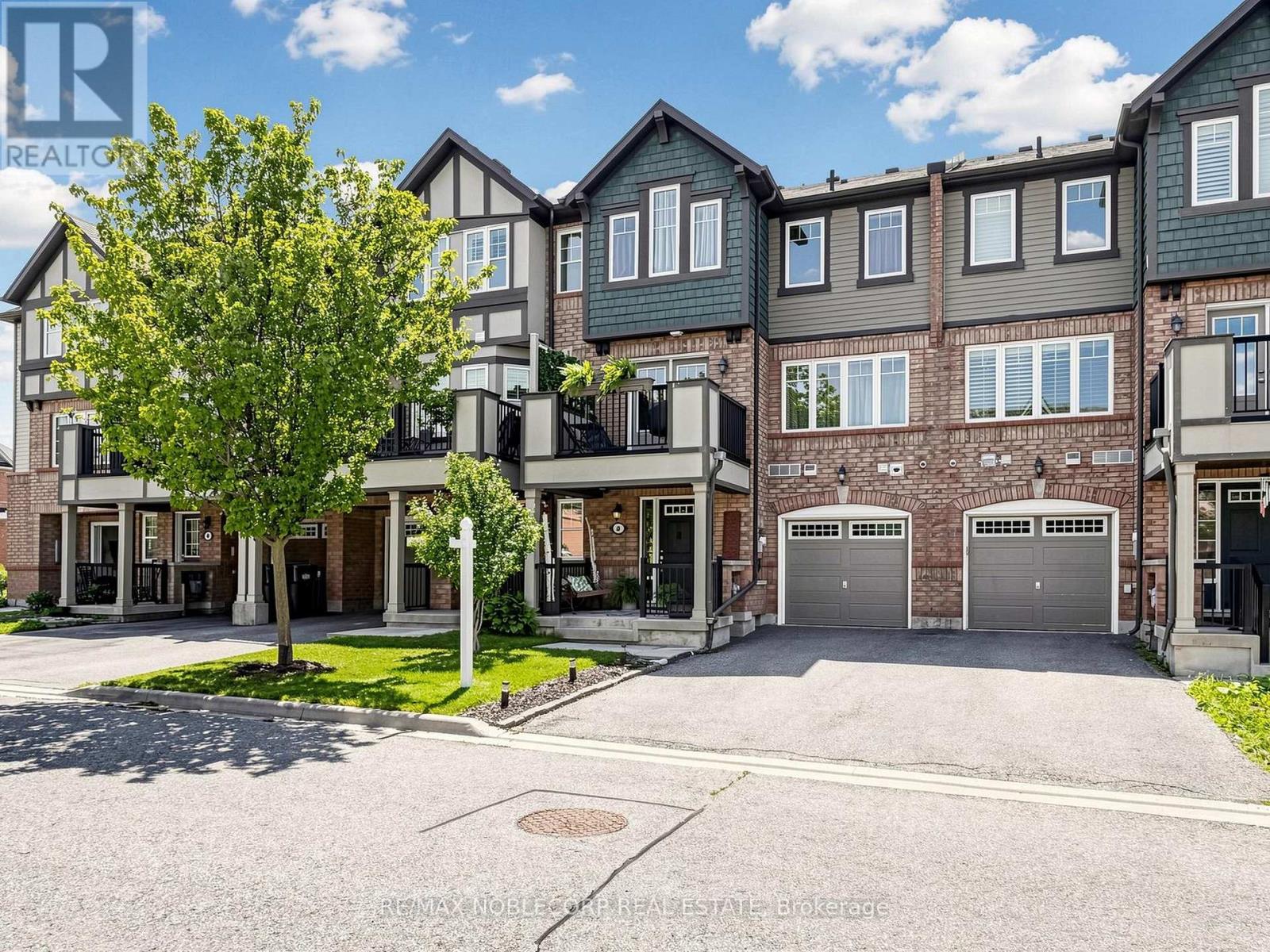 8 DEANCREST ROAD - 2