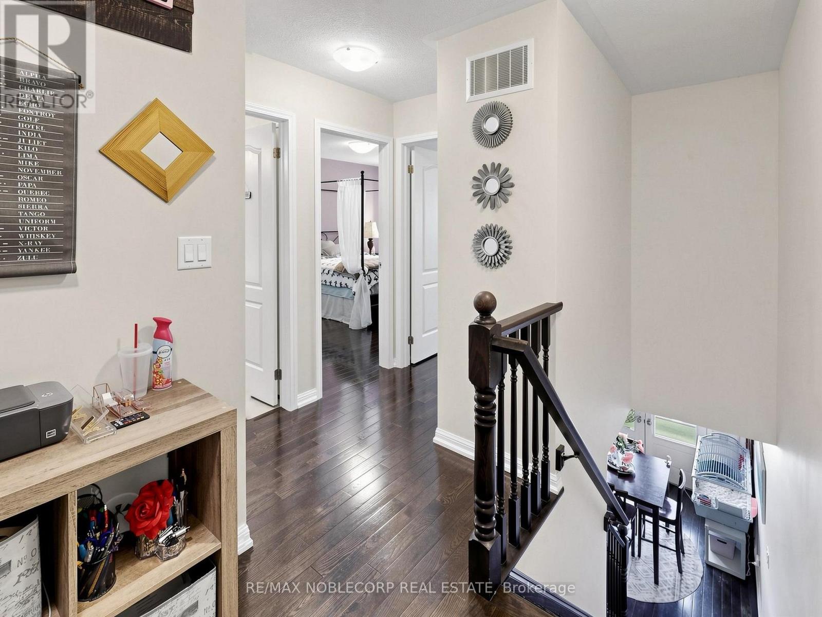 8 DEANCREST ROAD - 22