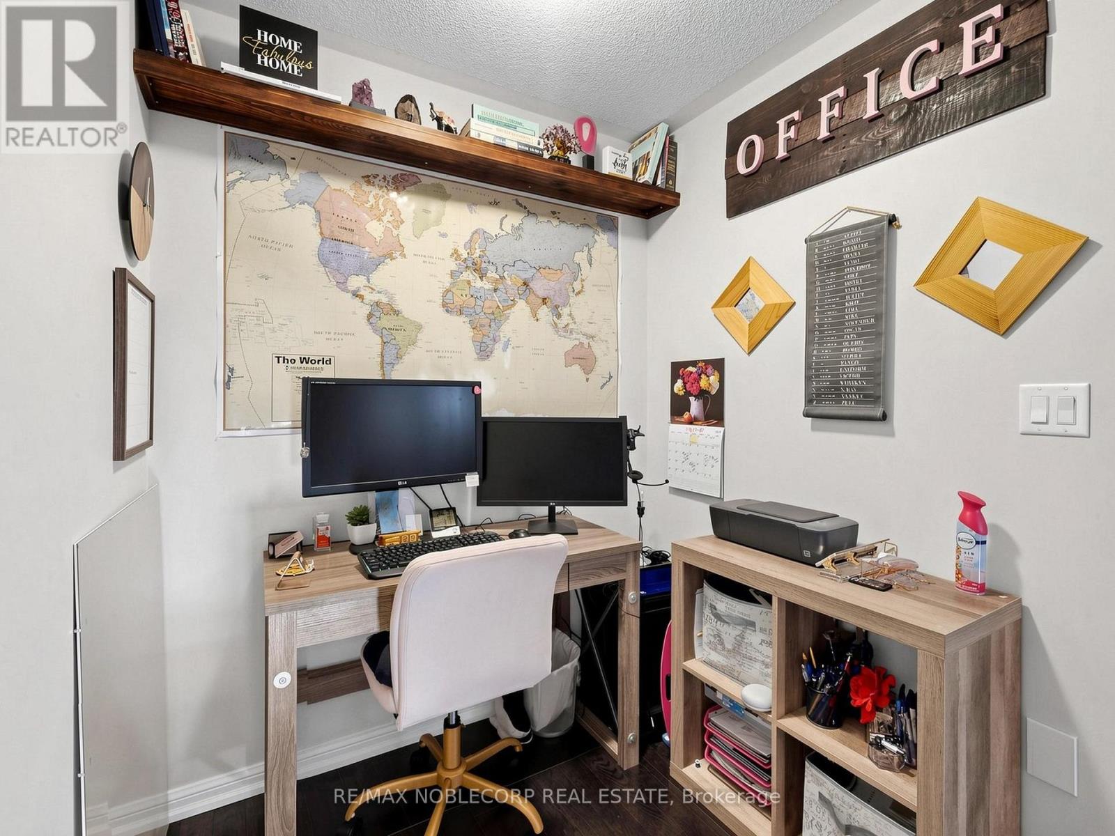 8 DEANCREST ROAD - 24
