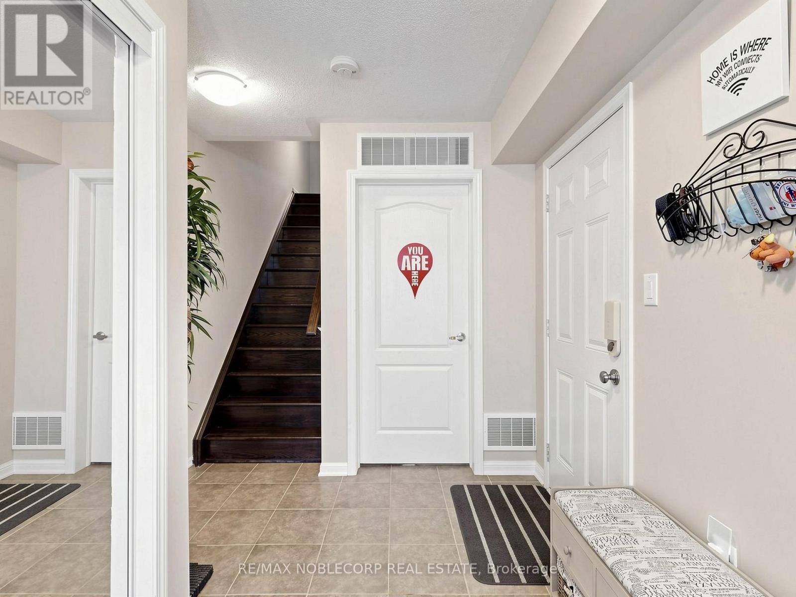8 DEANCREST ROAD - 38