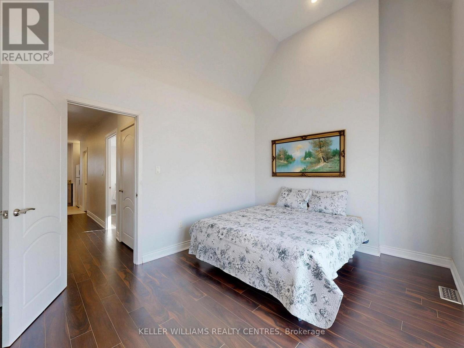 62 HOUNSLOW HEATH ROAD - Image 17