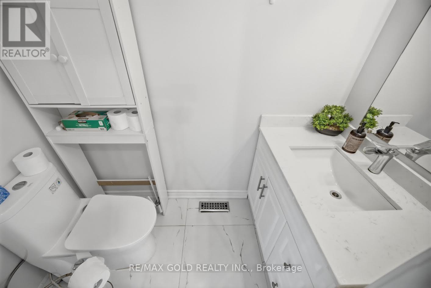 61 SAINTSBURY CRESCENT - Image 23