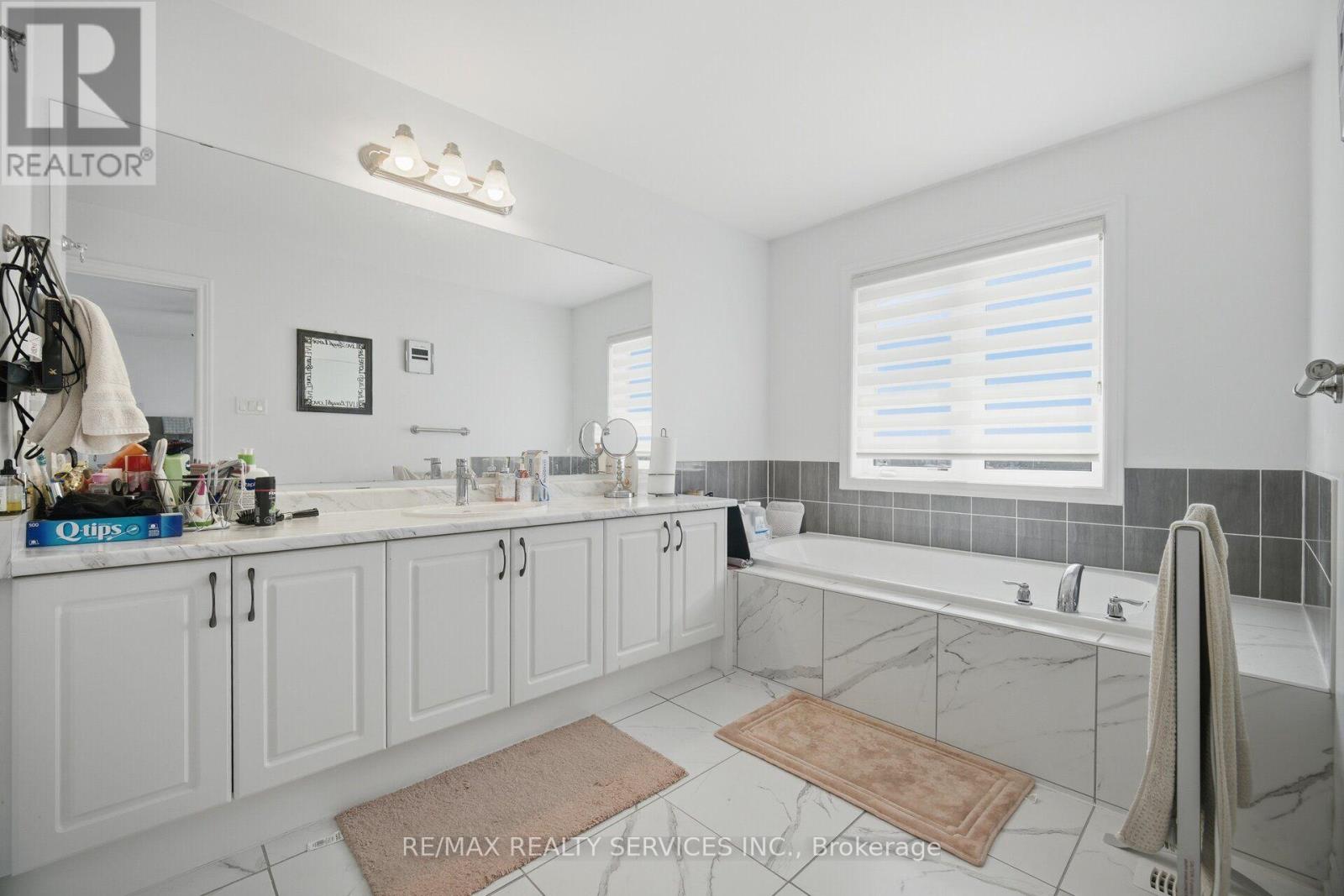 106 SEELEY AVENUE - Image 31