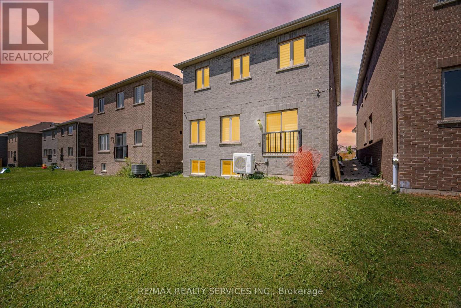 106 SEELEY AVENUE - 48