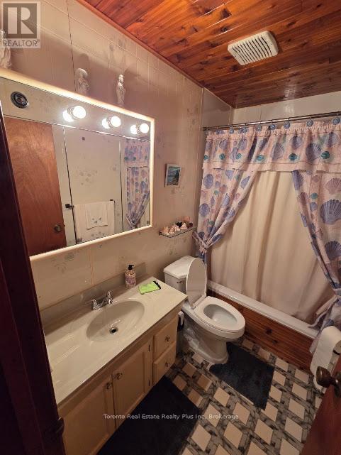 83 LAURIER ROAD - 20
