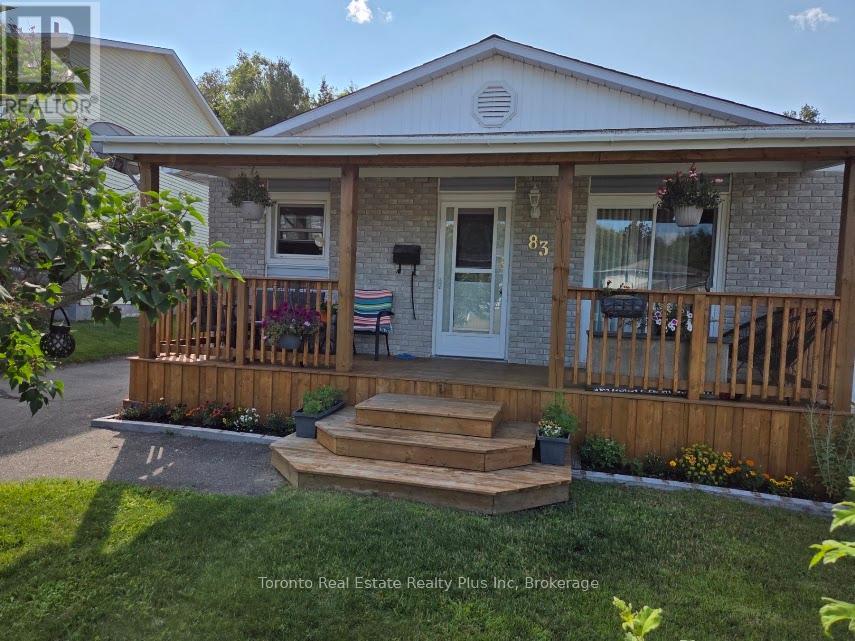 83 LAURIER ROAD - 5