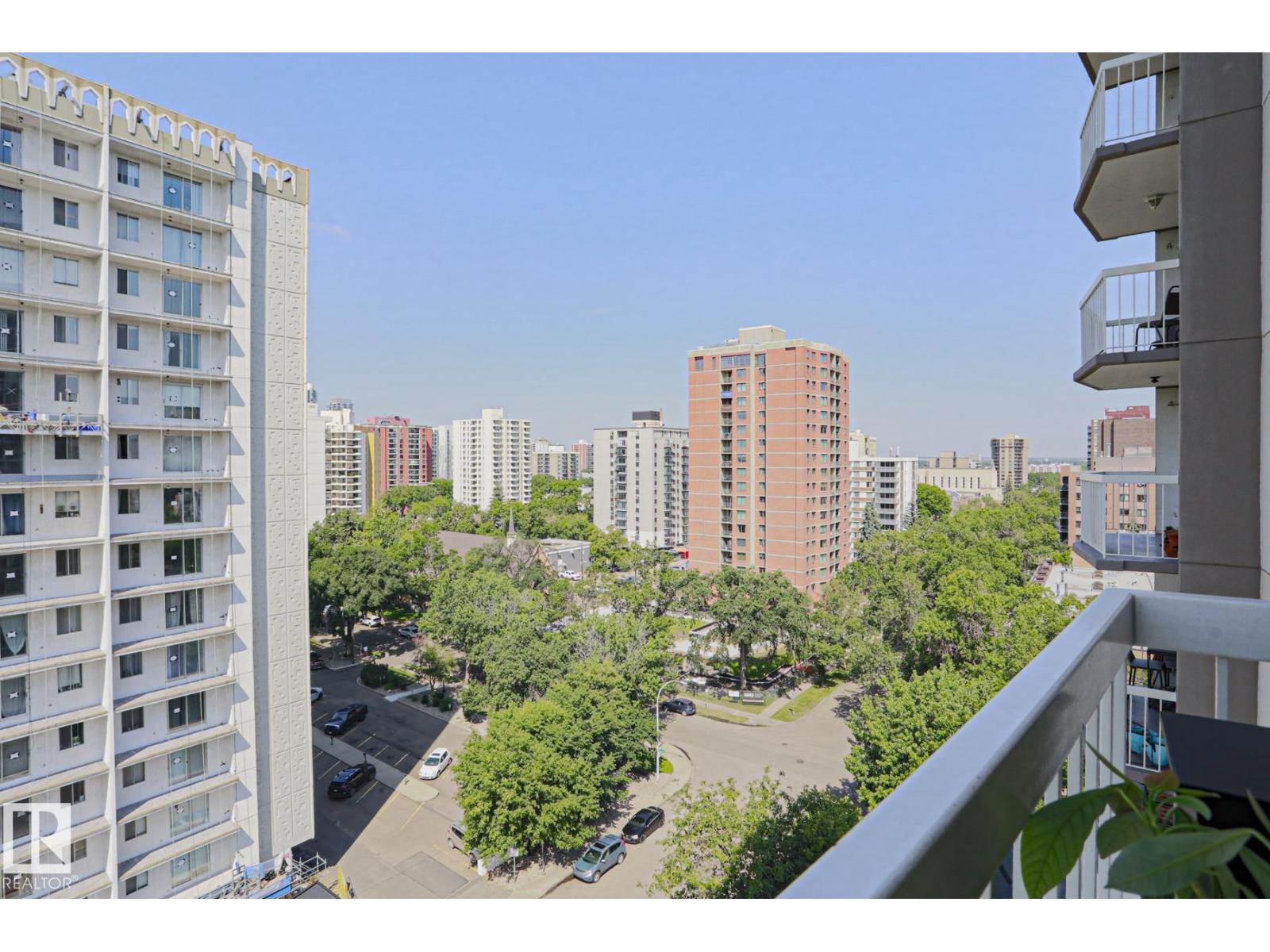 #1104 9835 113 ST NW - 21