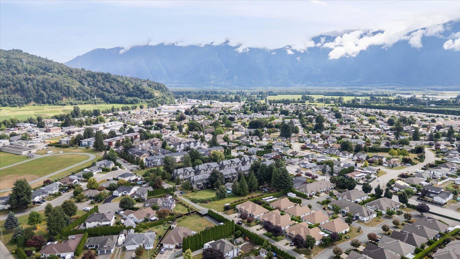 10 1609 AGASSIZ-ROSEDALE NO 9 HIGHWAY, Agassiz, Agassiz