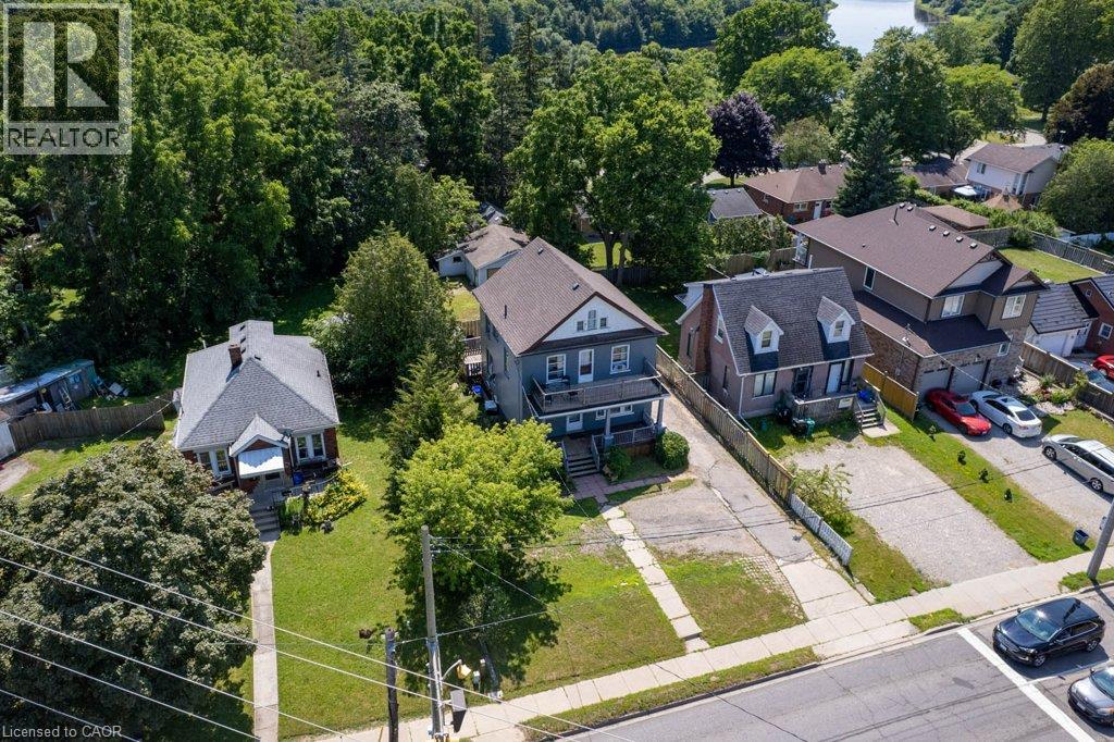 1798 KING Street E - 3