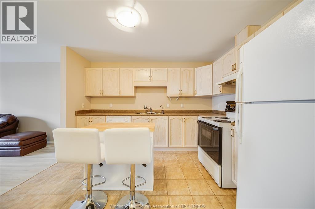 1556 HEATHERGLEN DRIVE - 11