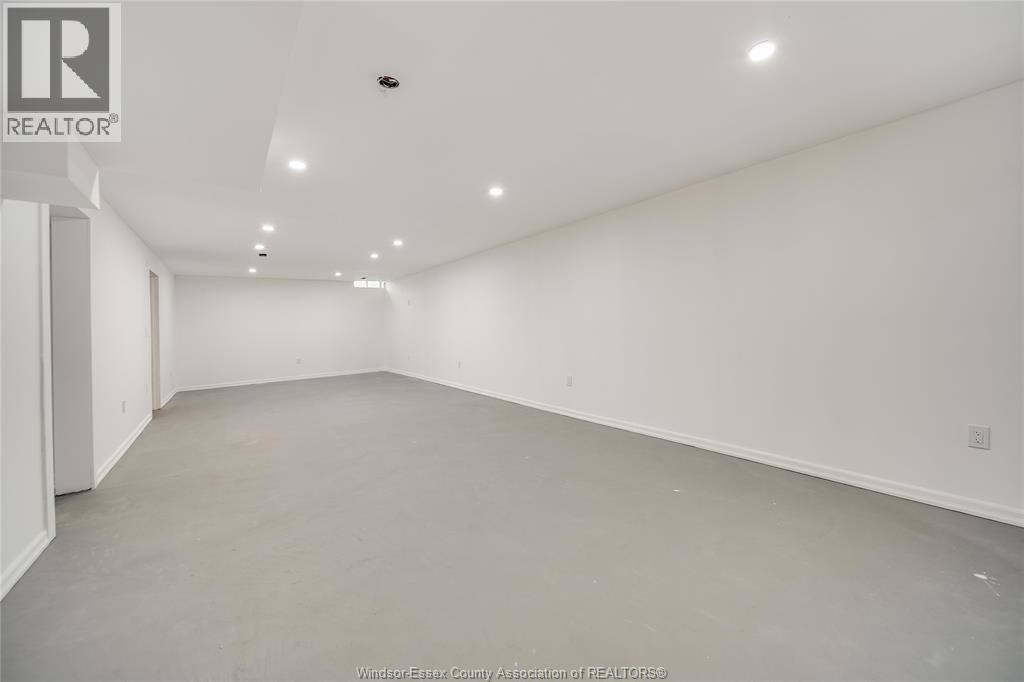 1556 HEATHERGLEN DRIVE - 20