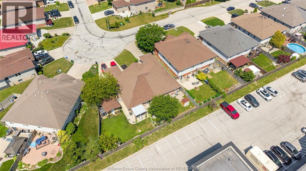 1556 HEATHERGLEN DRIVE - 37
