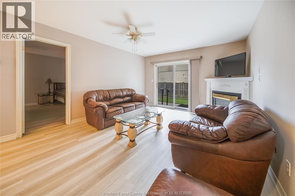 1556 HEATHERGLEN DRIVE - 6