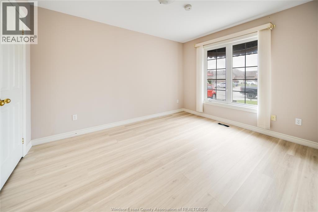 1556 HEATHERGLEN DRIVE - 7