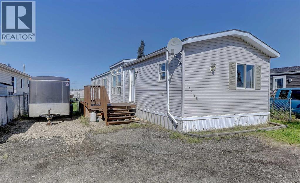 12128 98 Street - 1