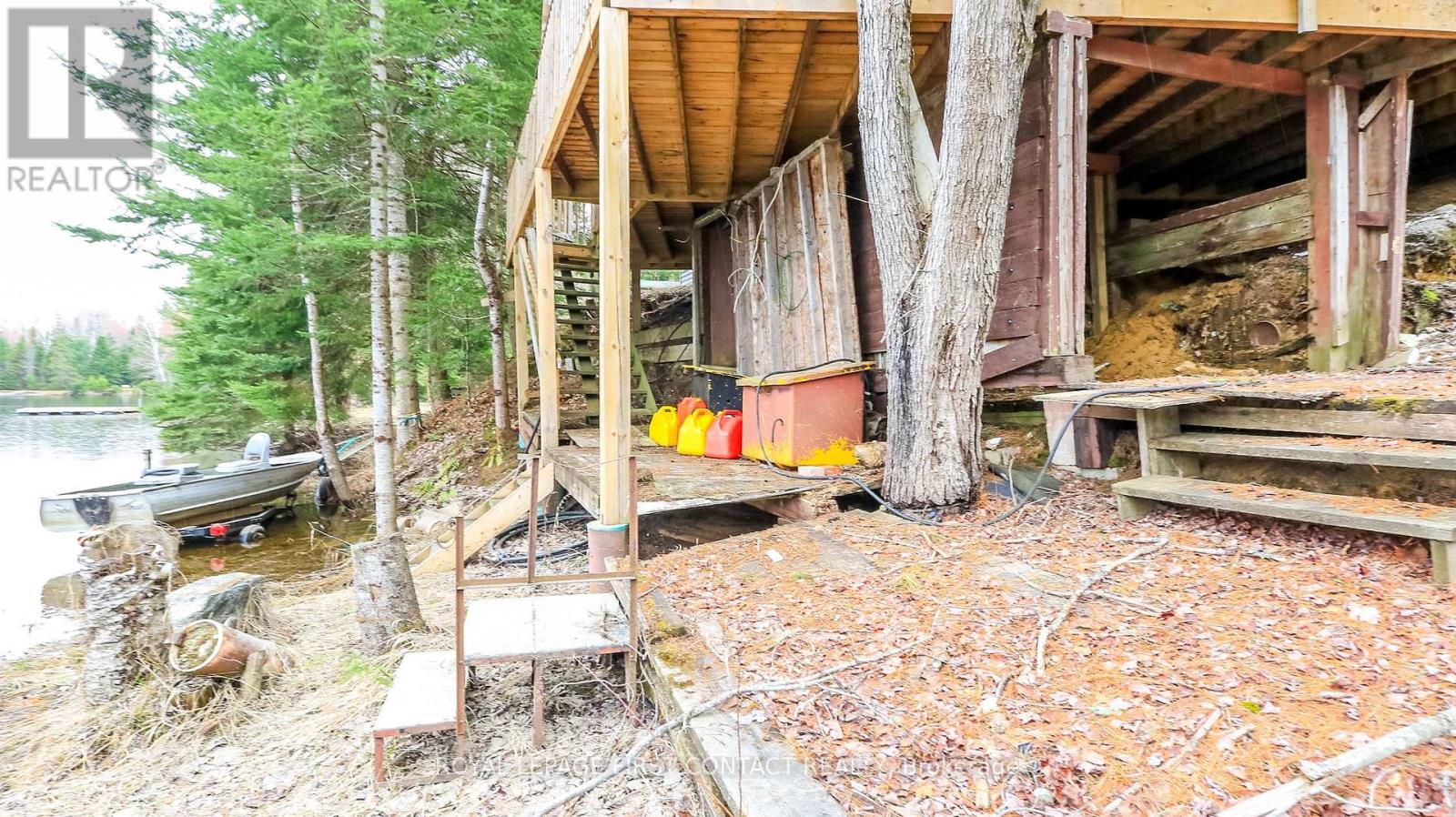 1088 COLONY ROAD - 14