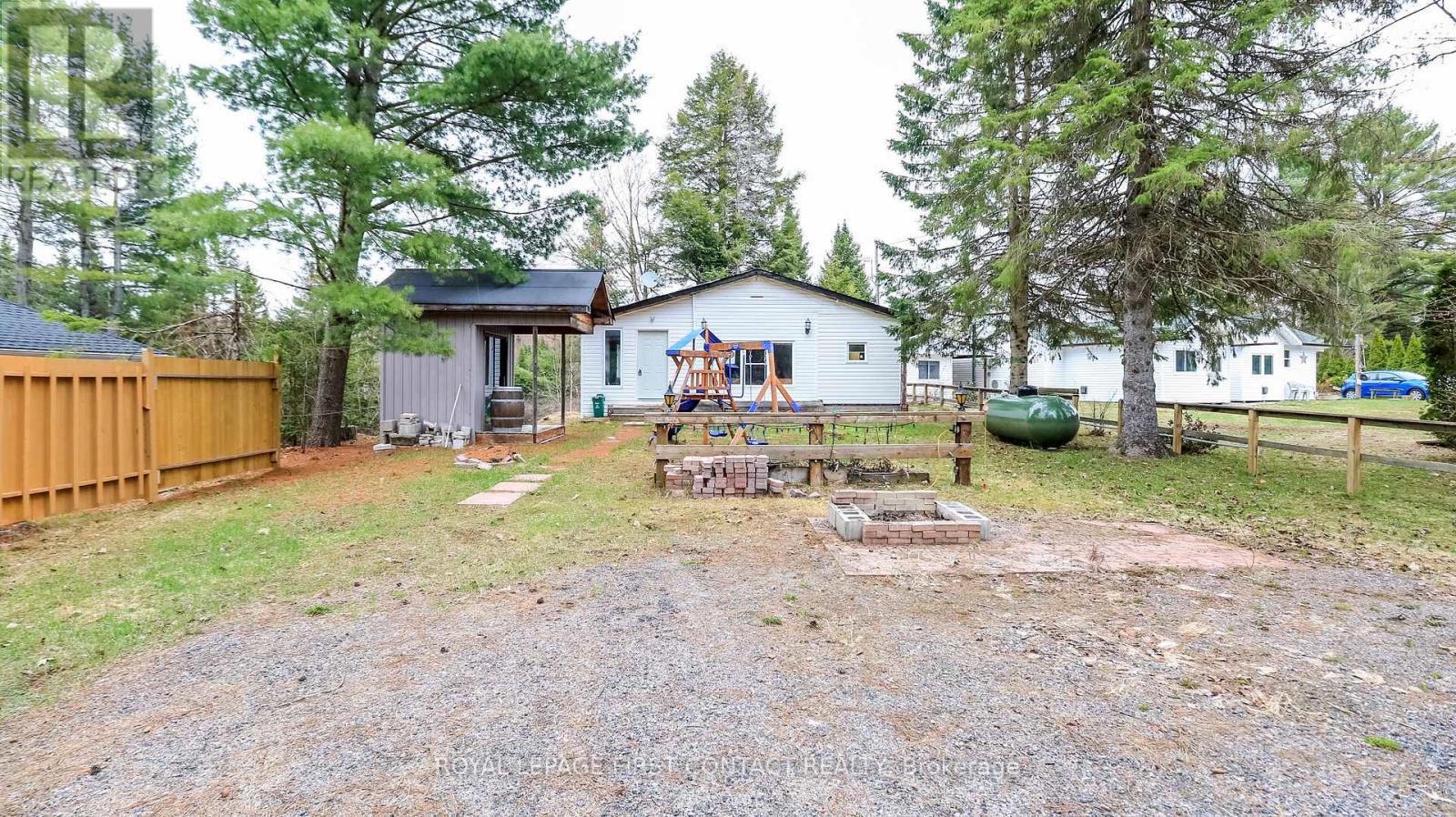 1088 COLONY ROAD - Image 18