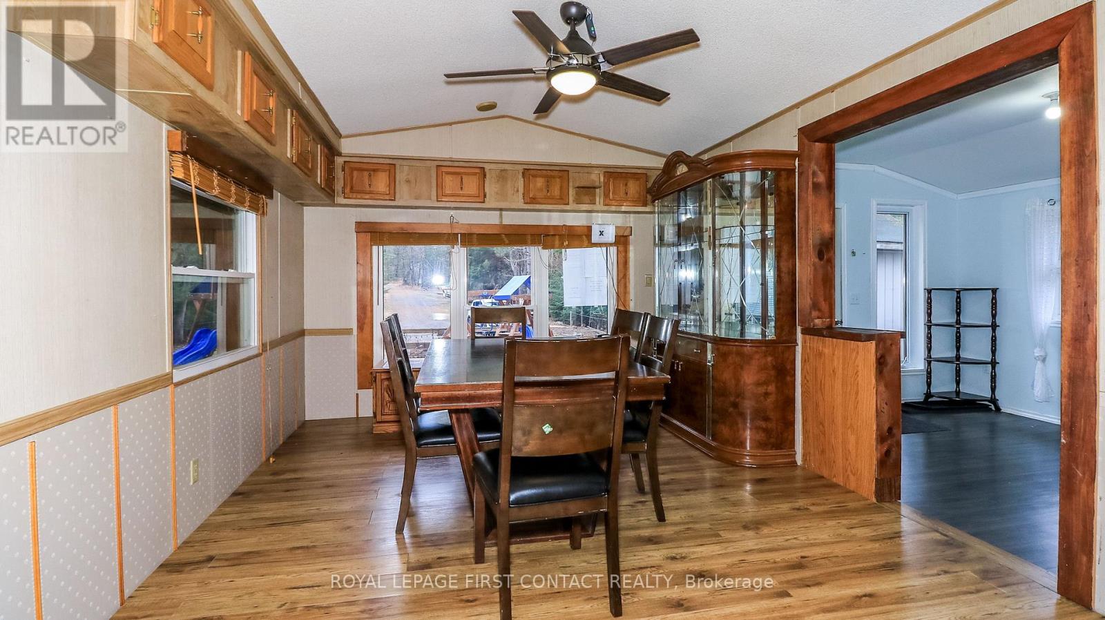 1088 COLONY ROAD - Image 37