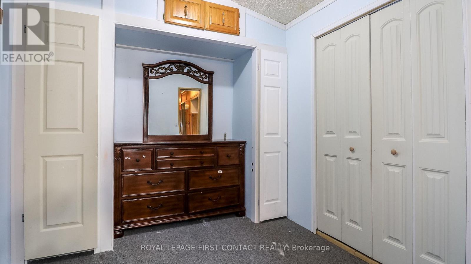 1088 COLONY ROAD - 42