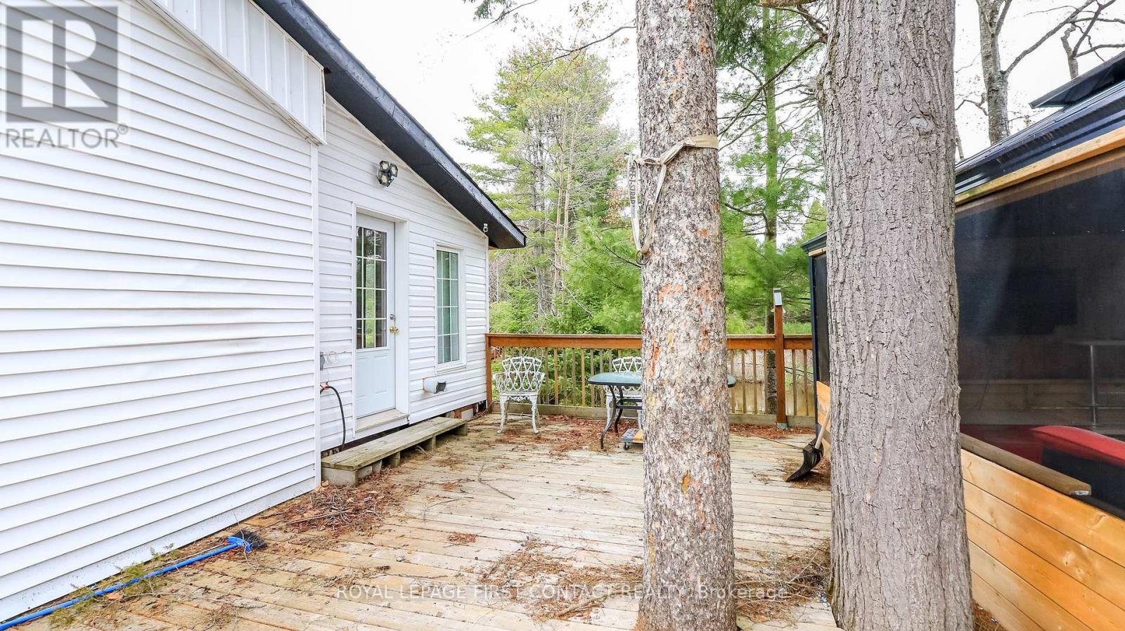 1088 COLONY ROAD - Image 24