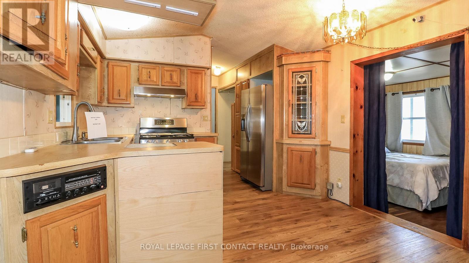 1088 COLONY ROAD - Image 34