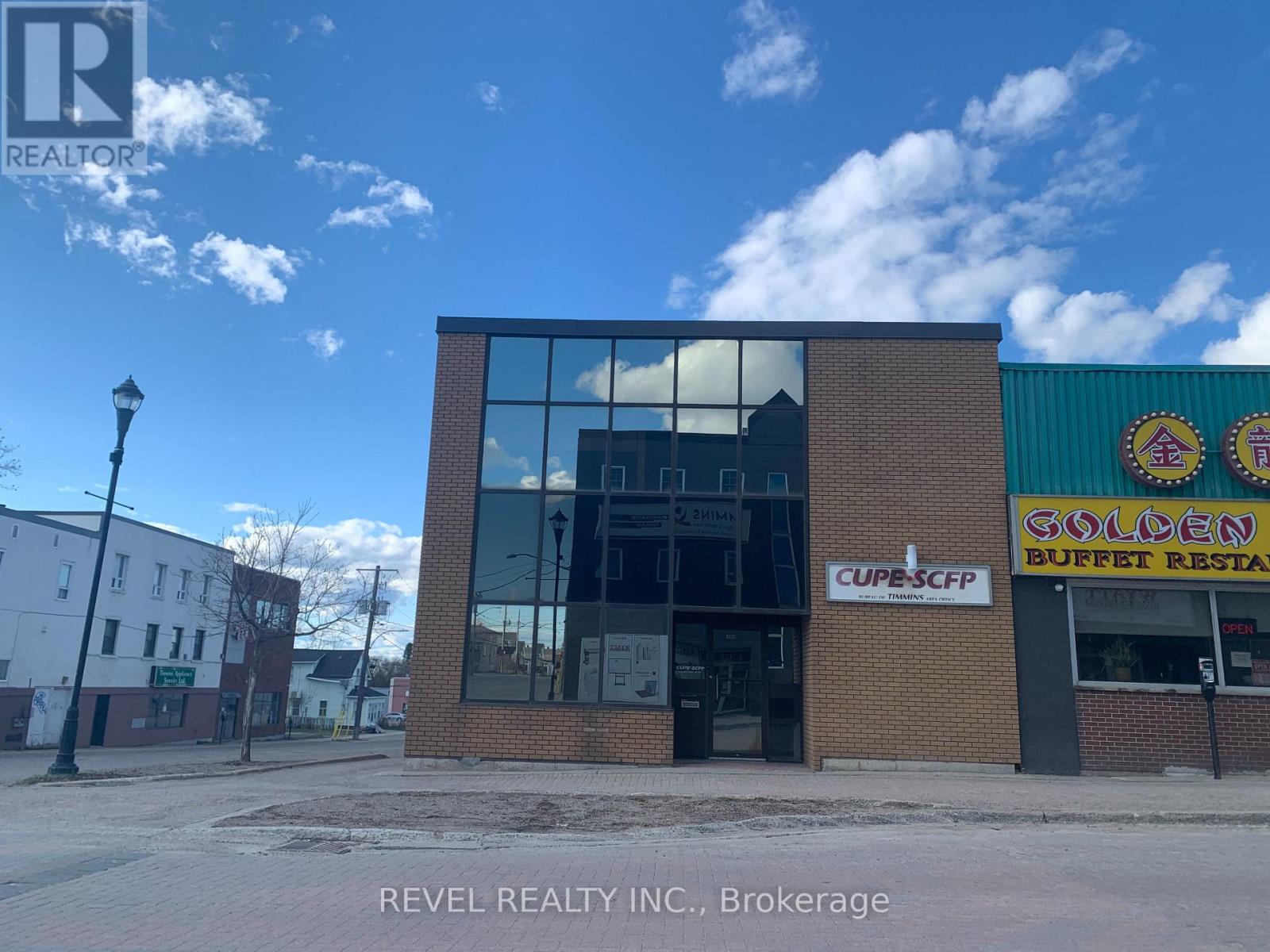 UNIT A - 124 THIRD AVENUE