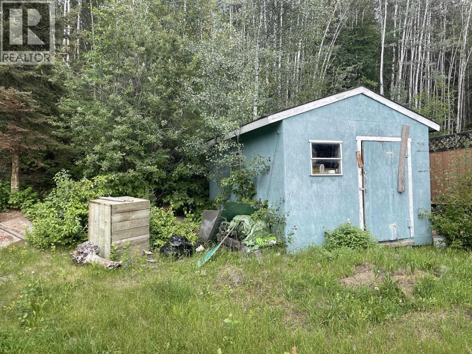 5739 GAIRDNER CRESCENT - 4