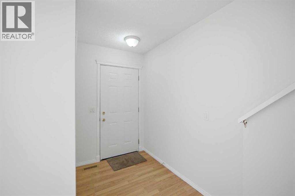 6016 Martingrove Road NE - 3