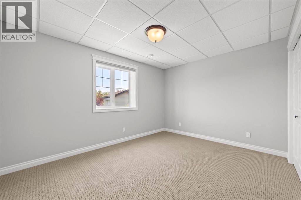 2703 56 Street - Image 30