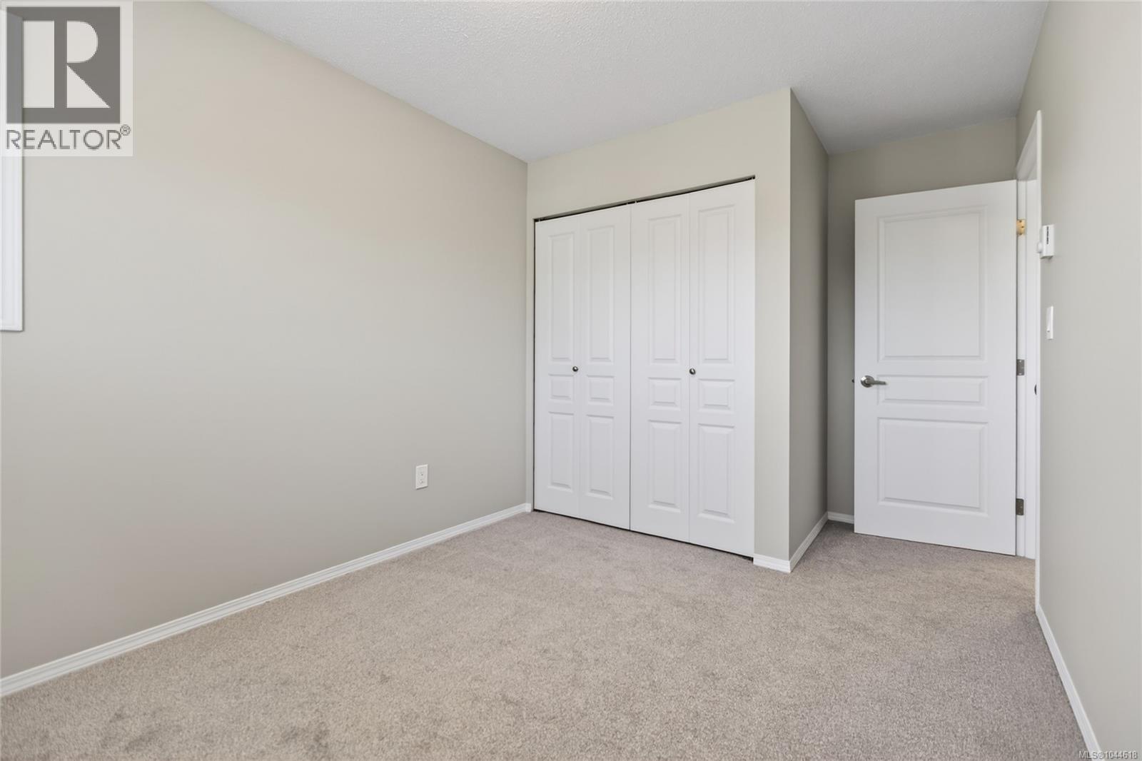 1377 Ocean View Ave - 39