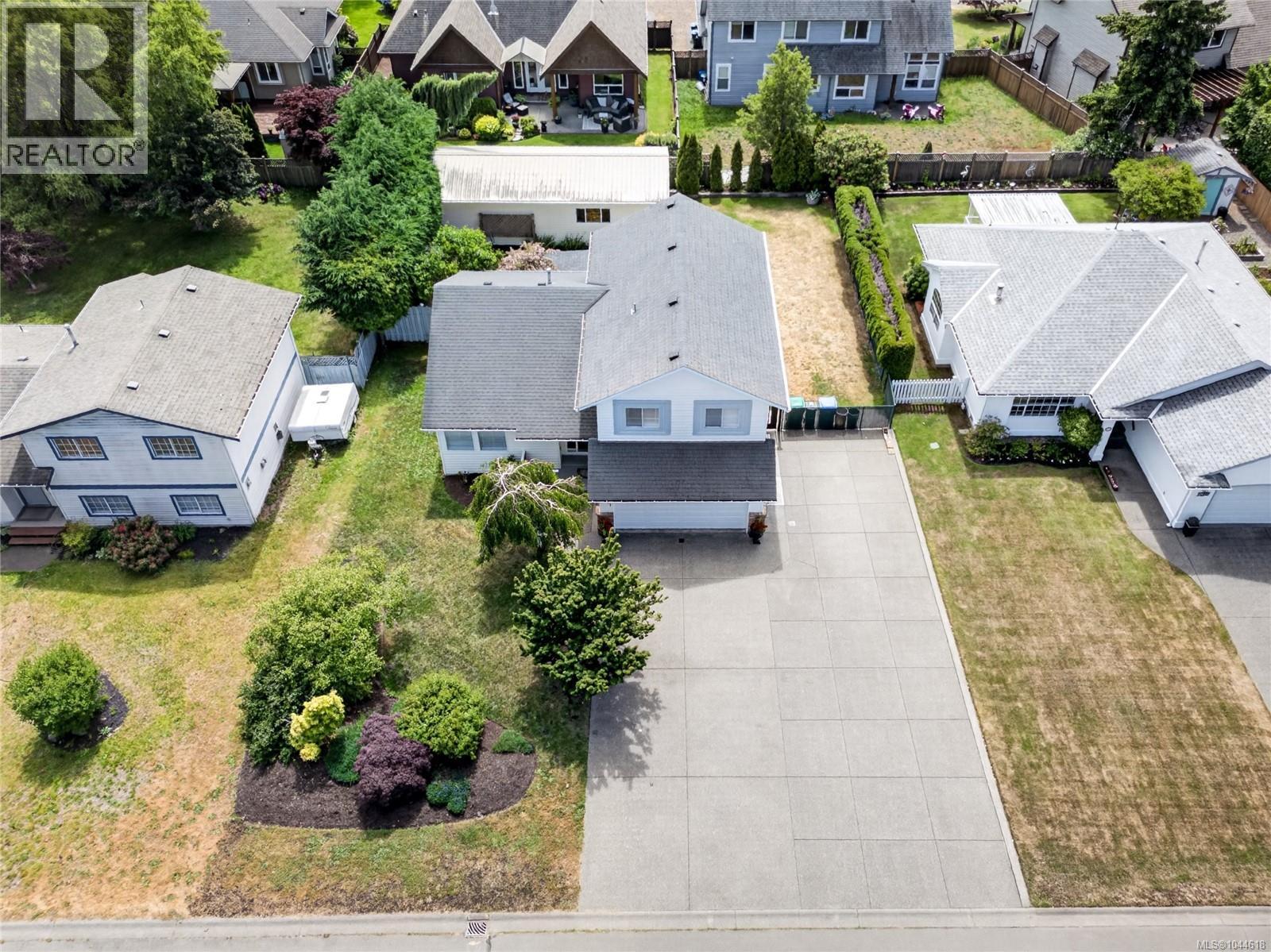 1377 Ocean View Ave - 43