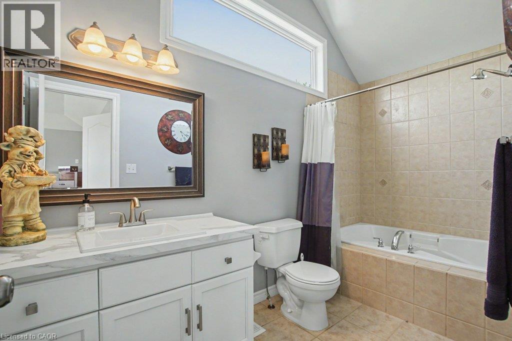 767 LUCERNE Avenue - 22