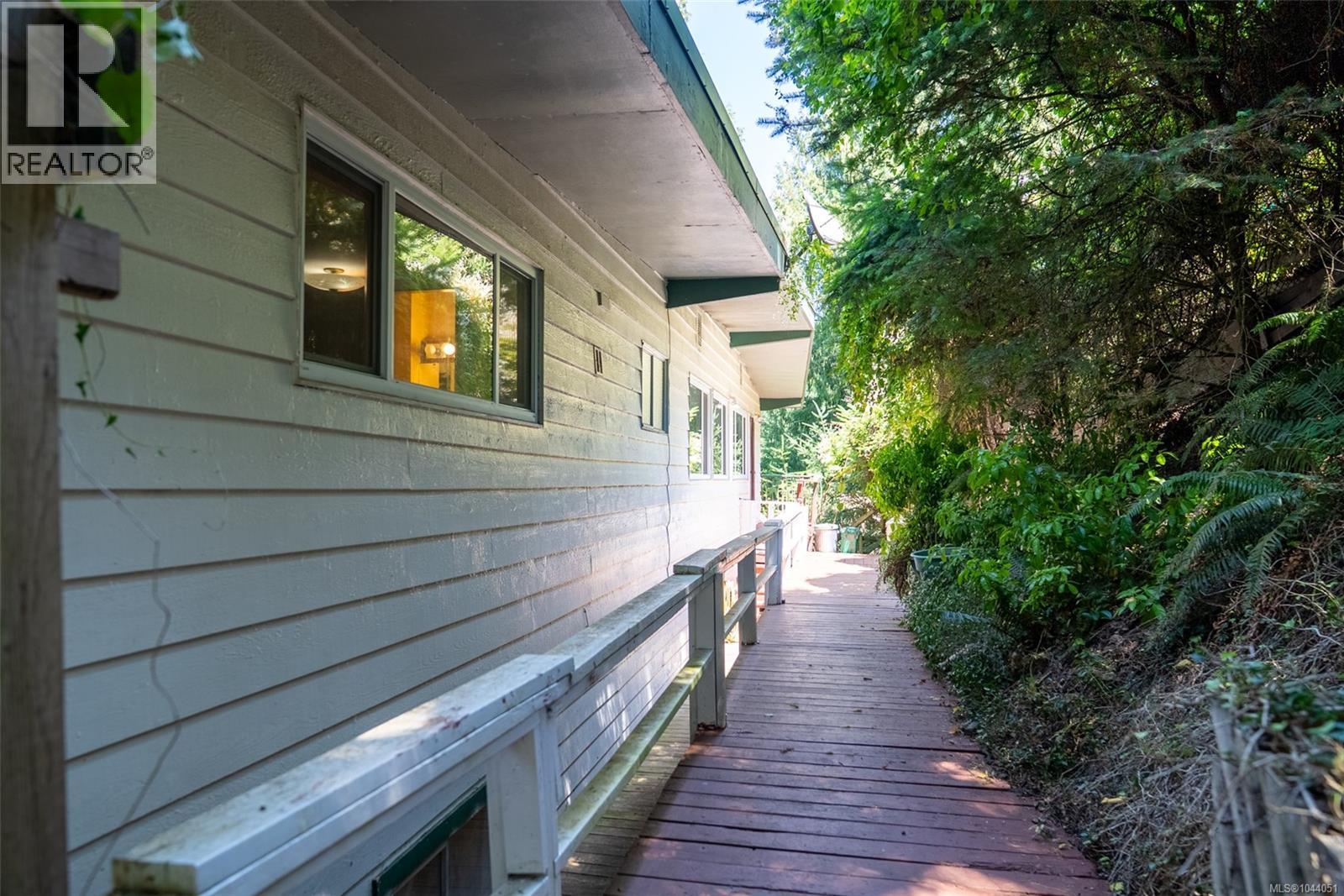 2610 Gunwhale Rd - 50