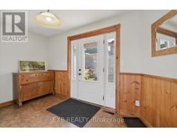 Kitchen - 3 - 1378 Three Mile Lake Road, Muskoka Lakes, ON P0B1M0 Photo 6