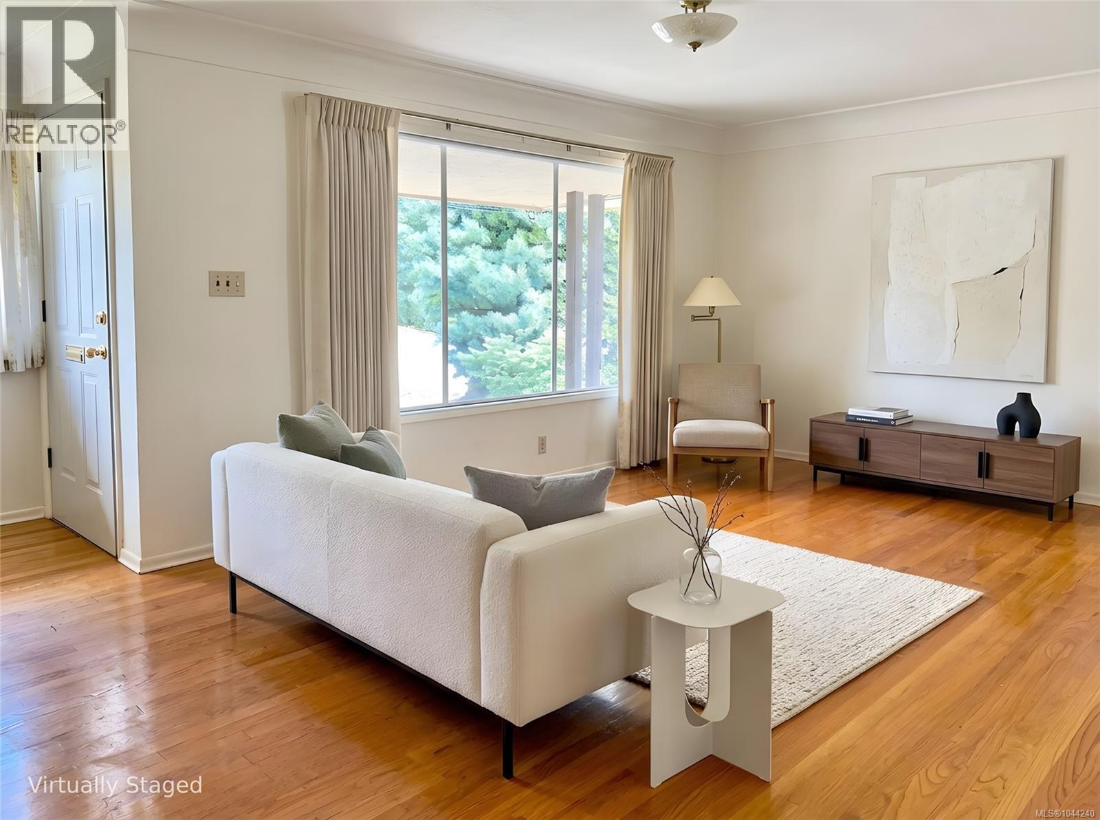 1071 Lodge Ave - 2