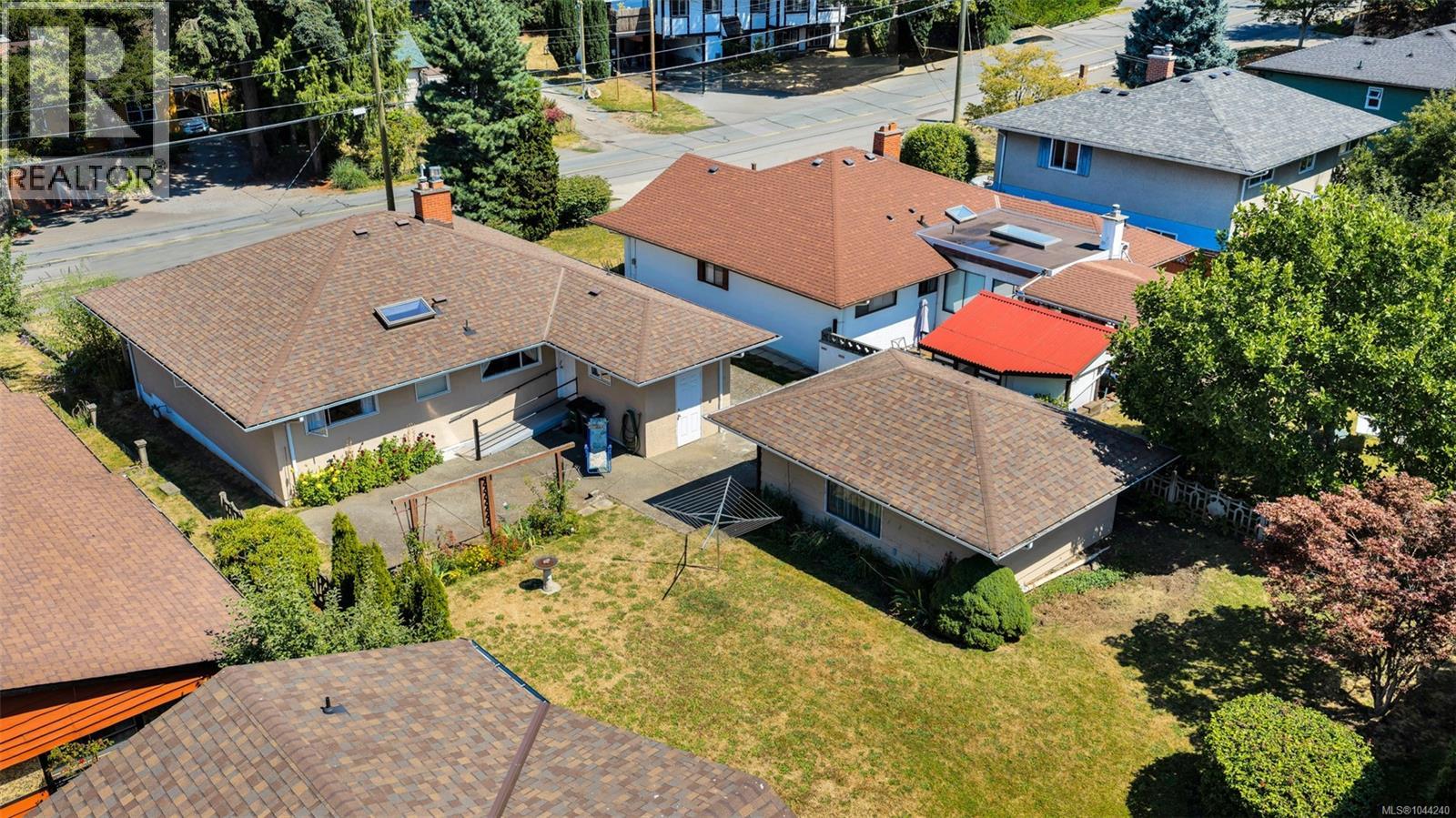 1071 Lodge Ave - 29