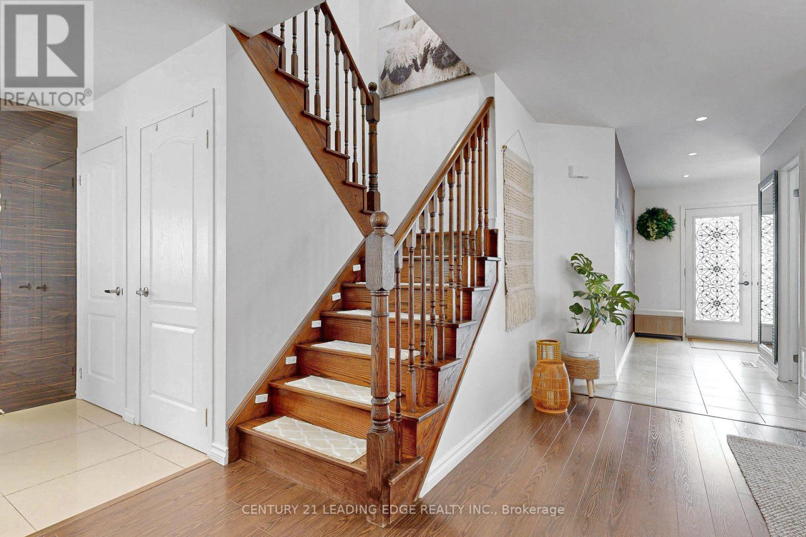 1246 LESLIE DRIVE - 21