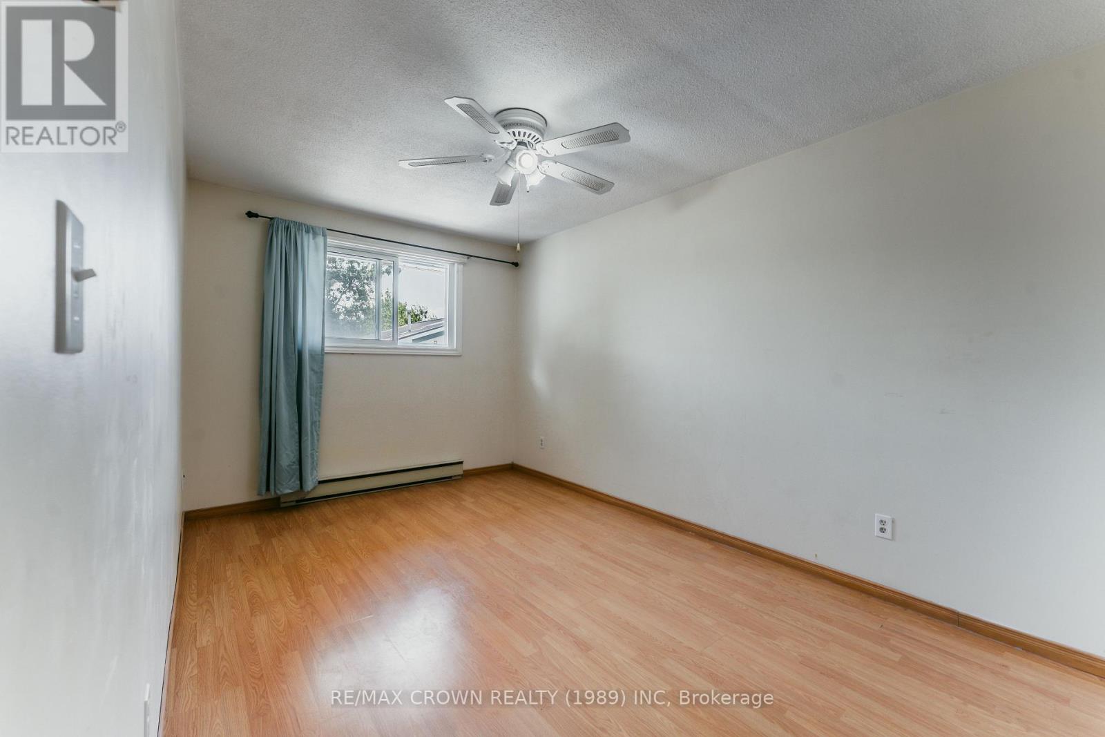 307 MCKENZIE AVENUE - 13