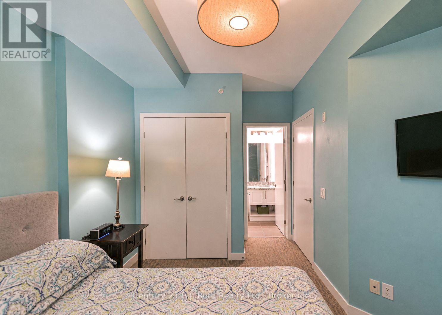 #SUITE 206 40 HORSESHOE BOULEVARD - 15