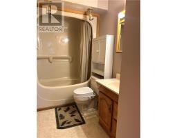 56 Rutland Avenue, Markstay Warren, ON P0H2N0 Photo 18
