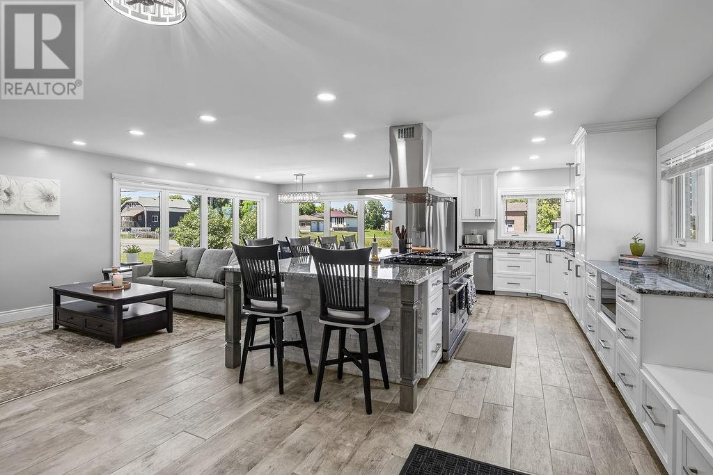 2815 Main Street - 4